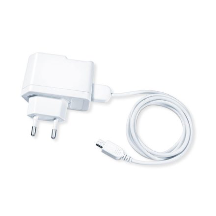 Hálózati adapter 100-240V: BM 85
USB kábel külön rendelhető 